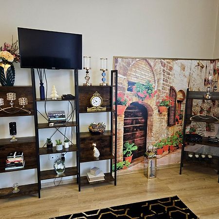 Appartement Sara -Mikolajska - Rynek - Netflix Hydromassage à Cracovie Extérieur photo